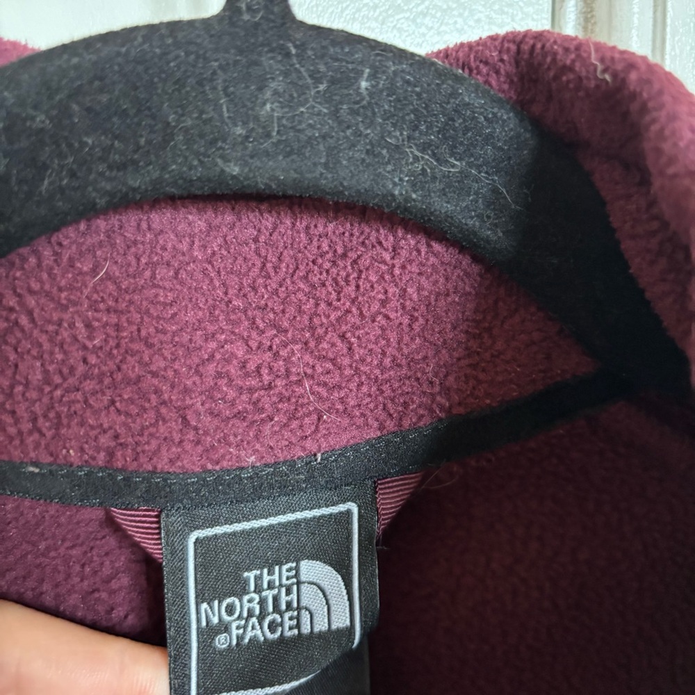 The North Face Fleece Jacket - Picture 8 of 12